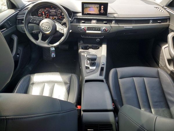 2017 AUDI A4 quattro Premium