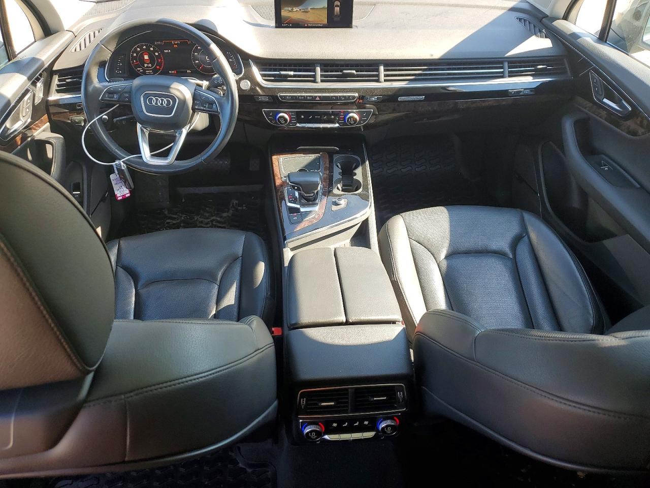 2018 AUDI Q7 quattro Prestige