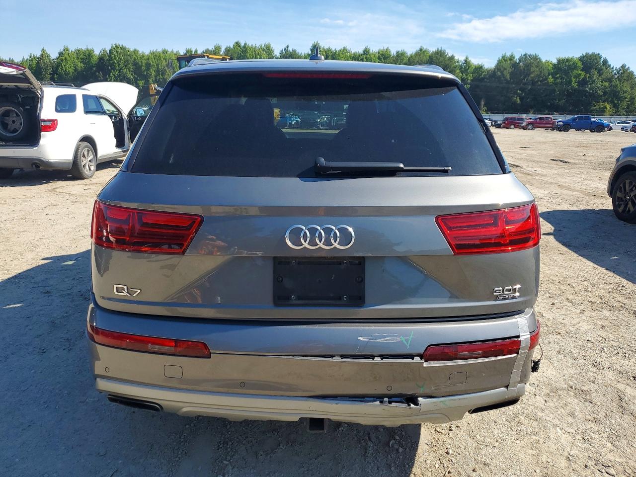 2018 AUDI Q7 quattro Prestige
