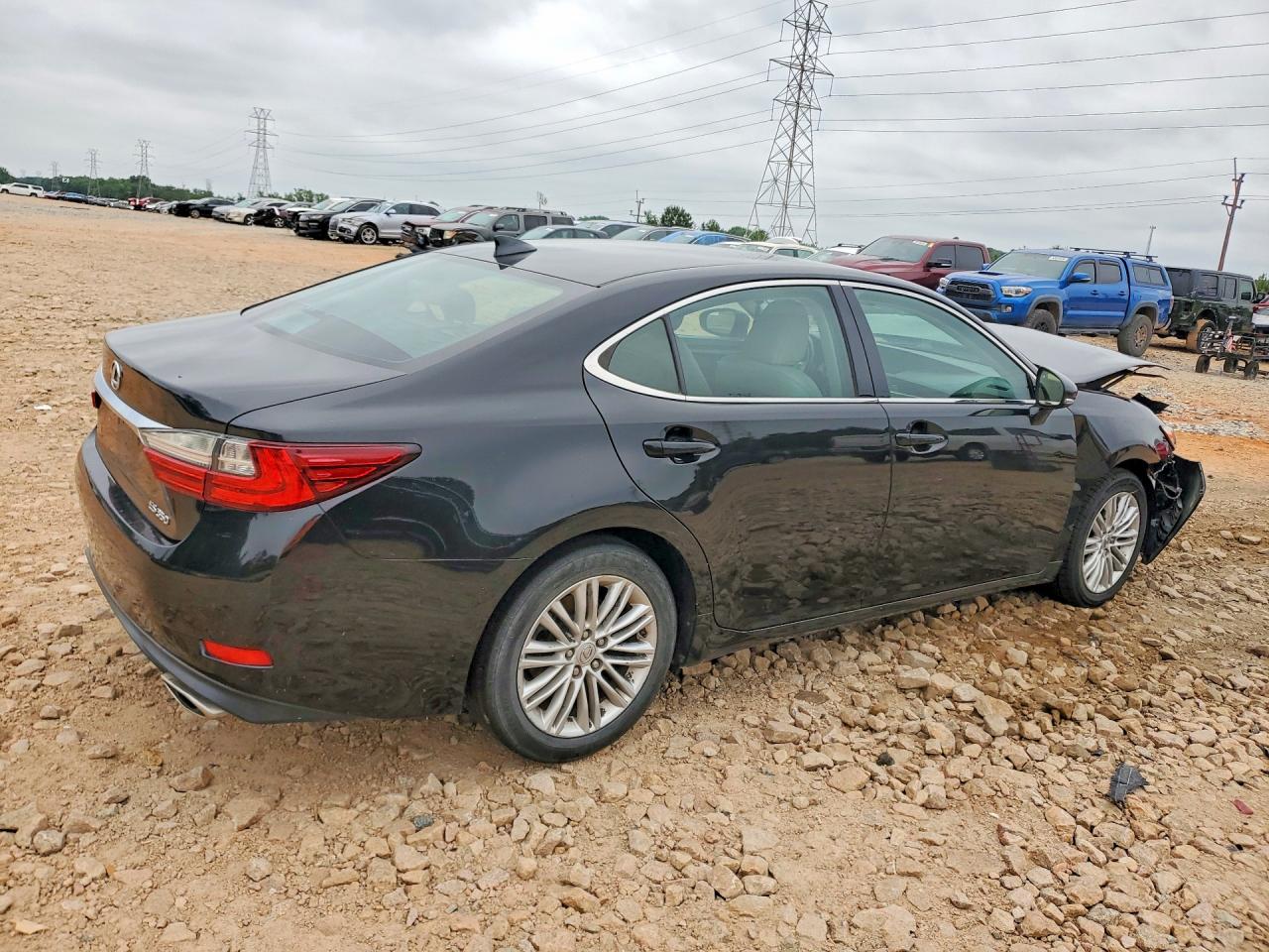 2017 LEXUS ES 350