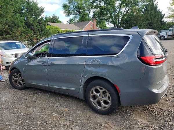 2022 CHRYSLER PACIFICA Limited