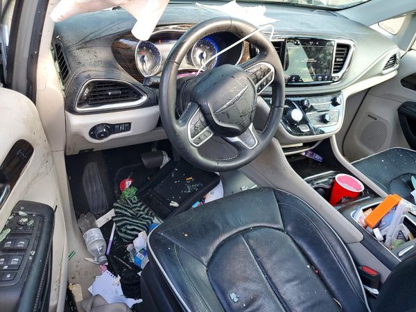 2022 CHRYSLER PACIFICA Limited