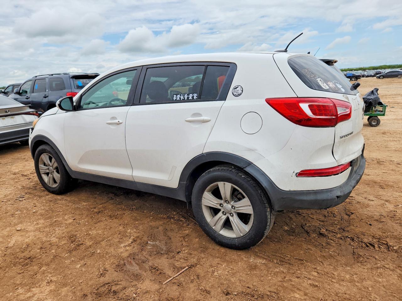 2023 KIA SPORTAGE LX