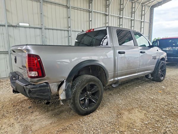 2022 RAM 1500 CLASSIC SLT