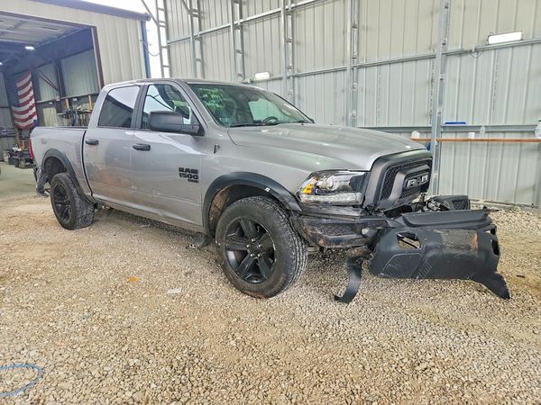 2022 RAM 1500 CLASSIC SLT