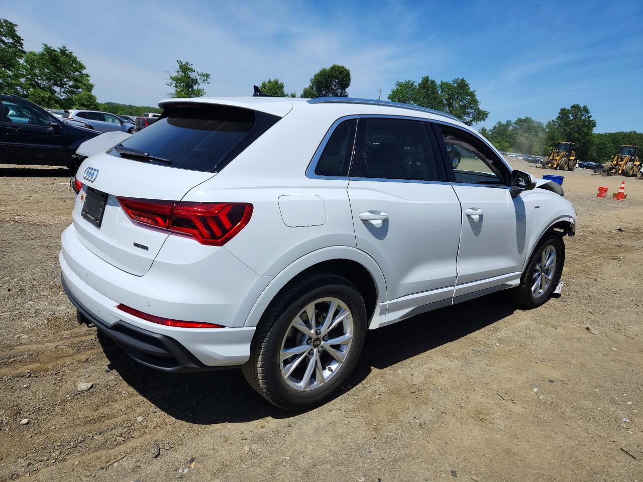 2024 AUDI Q3