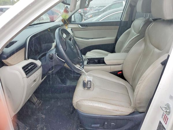 2021 HYUNDAI PALISADE SEL w/ Premium Pkg