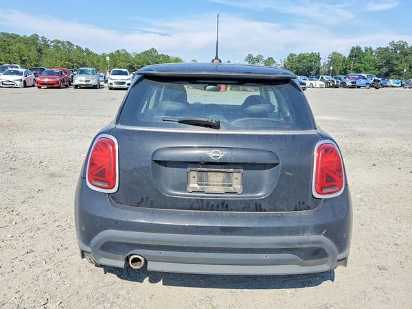 2022 MINI COOPER
