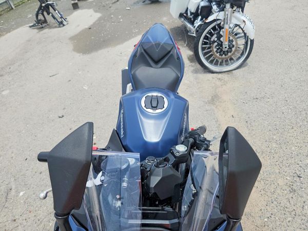 2026 KAWASAKI EX