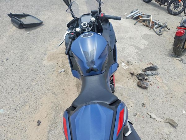 2026 KAWASAKI EX
