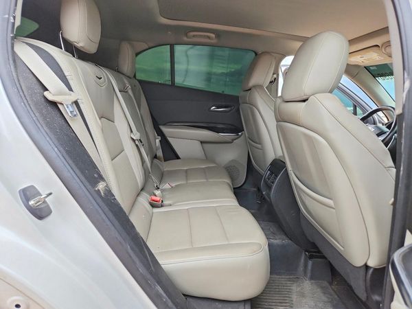 2020 CADILLAC XT4 Premium Luxury