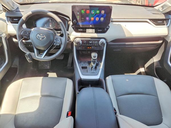 2023 TOYOTA RAV4 Limited