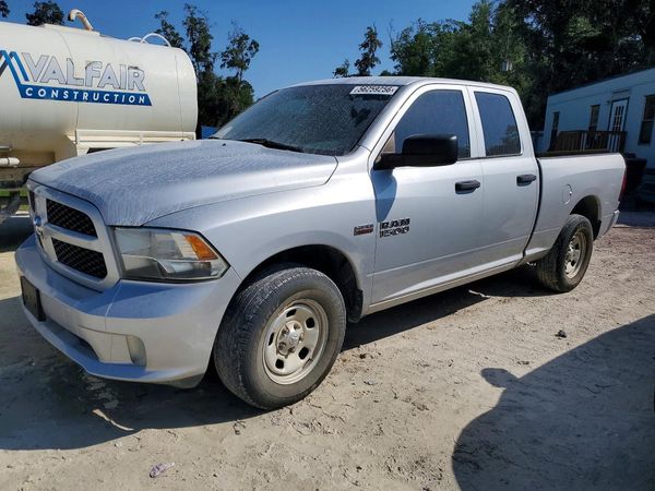 2016 RAM 1500 ST QUAD CAB 4X4