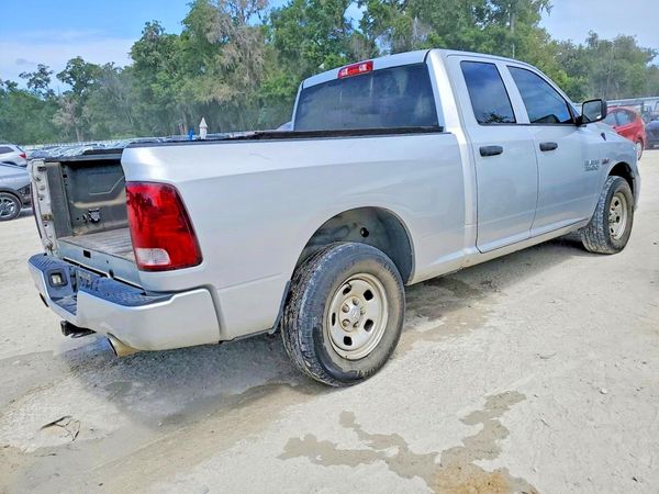 2016 RAM 1500 ST QUAD CAB 4X4
