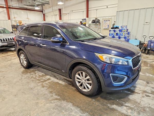 2016 KIA SORENTO