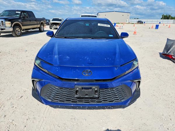 2025 TOYOTA CAMRY