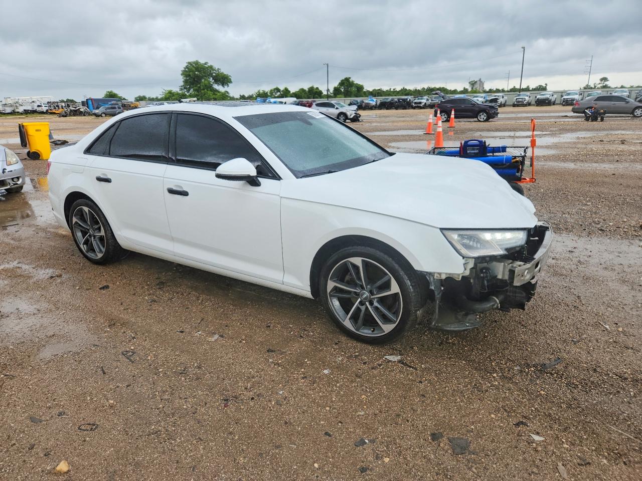 2019 AUDI A4 Premium, Titanium