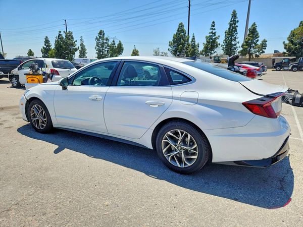 2022 HYUNDAI SONATA