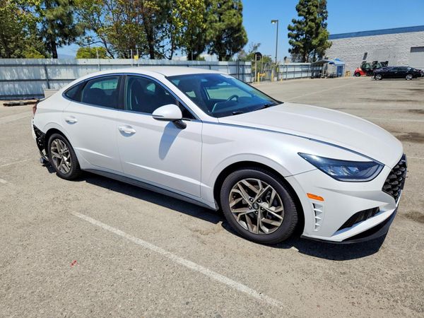 2022 HYUNDAI SONATA