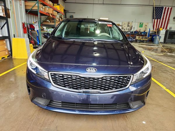 2017 KIA FORTE LX