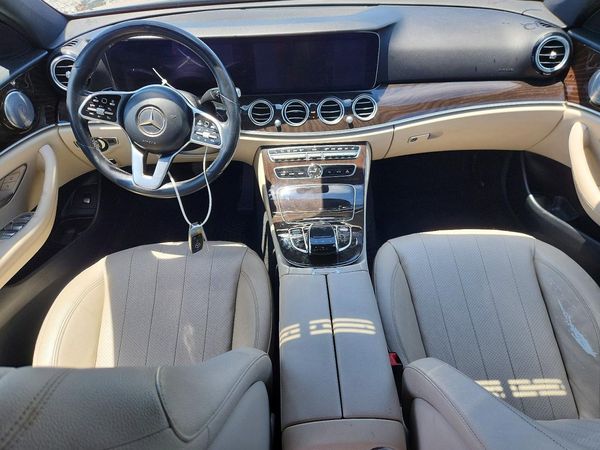 2019 MERCEDES-BENZ E E300