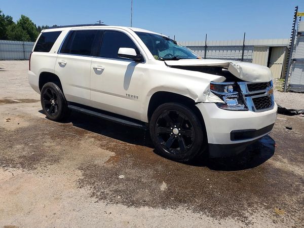 2015 CHEVROLET TAHOE LT — Passenger 3/4