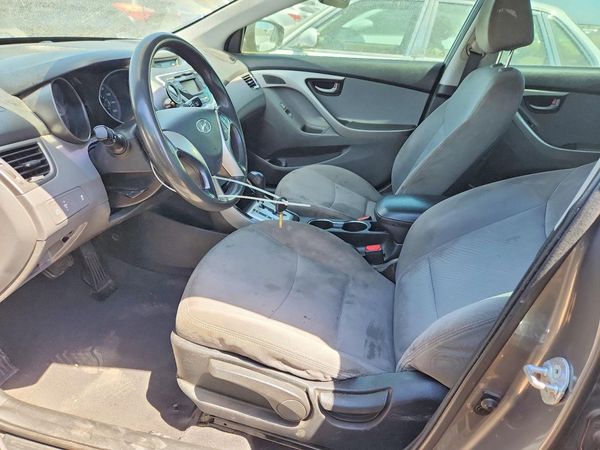 2013 HYUNDAI ELANTRA