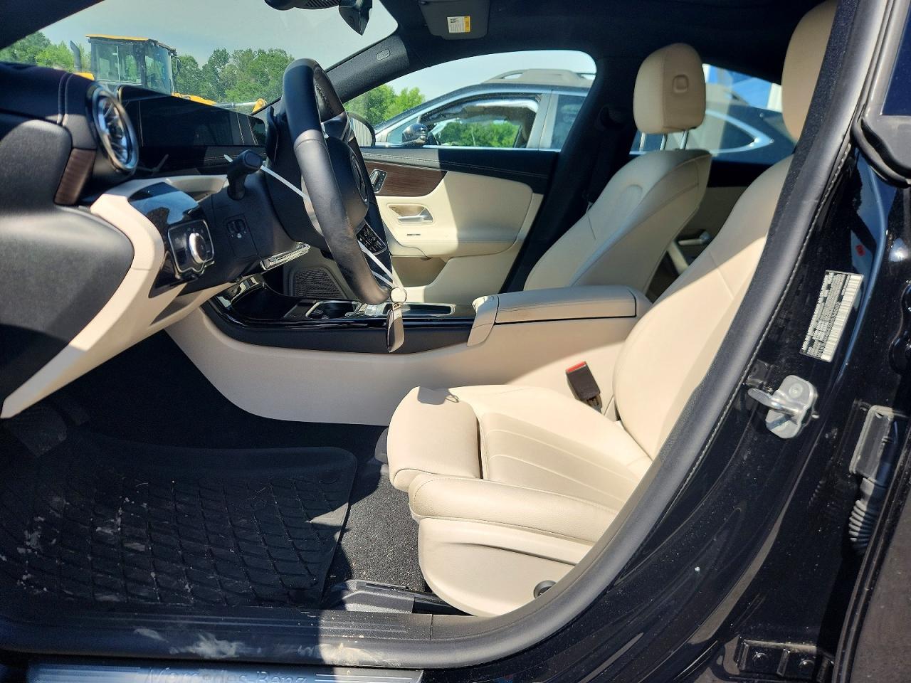 2025 MERCEDES-BENZ CLA CLA 250 4MATIC