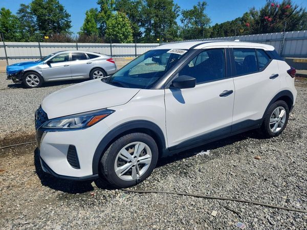 2022 NISSAN KICKS S