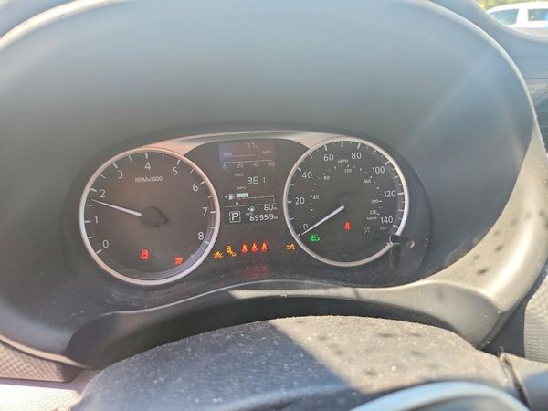 2022 NISSAN KICKS S