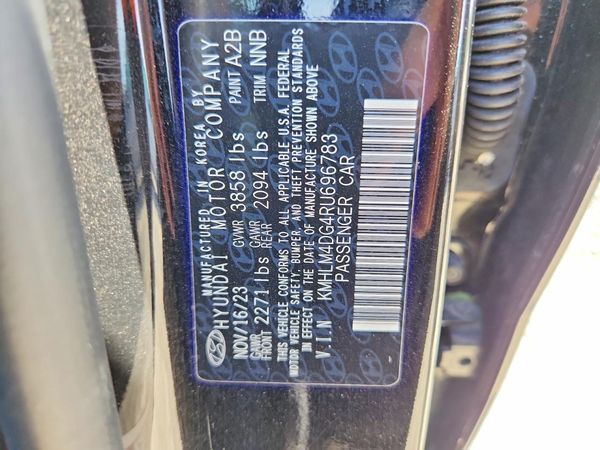 2024 HYUNDAI ELANTRA SEL