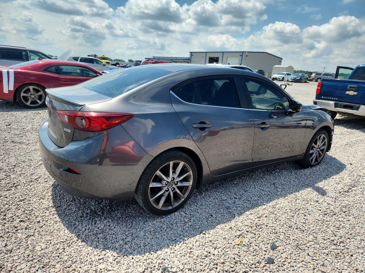2018 MAZDA 3 Touring