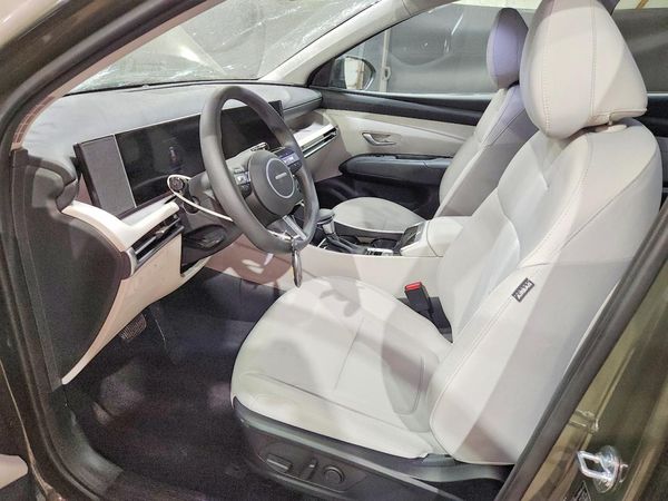 2026 HYUNDAI TUCSON SEL, SEL Plus