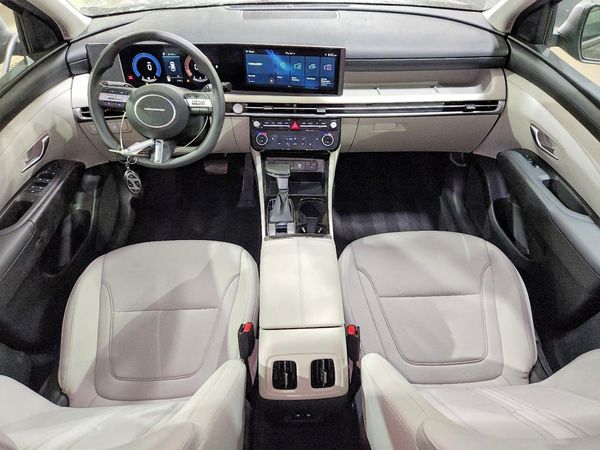 2026 HYUNDAI TUCSON SEL, SEL Plus