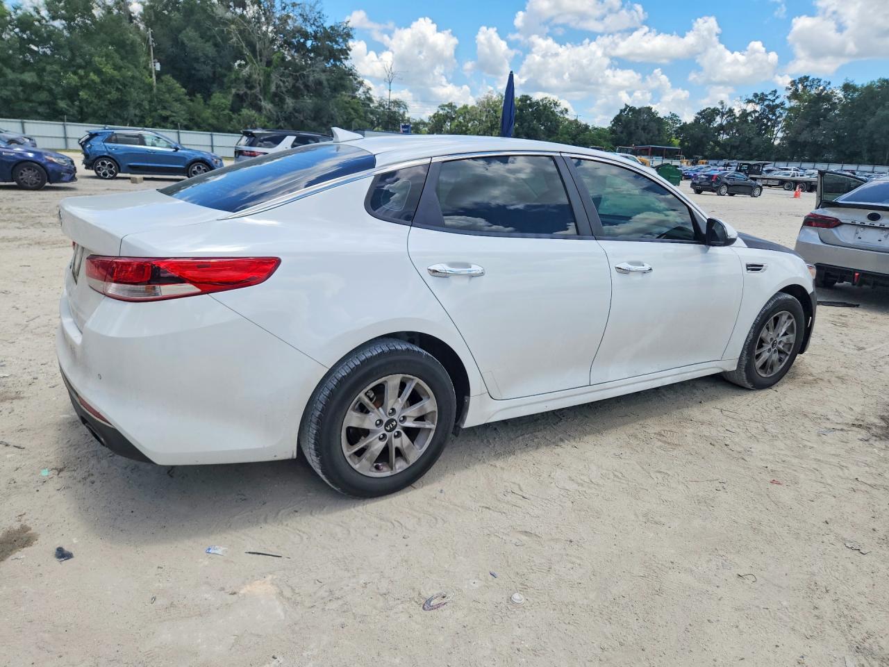 2018 KIA OPTIMA LX