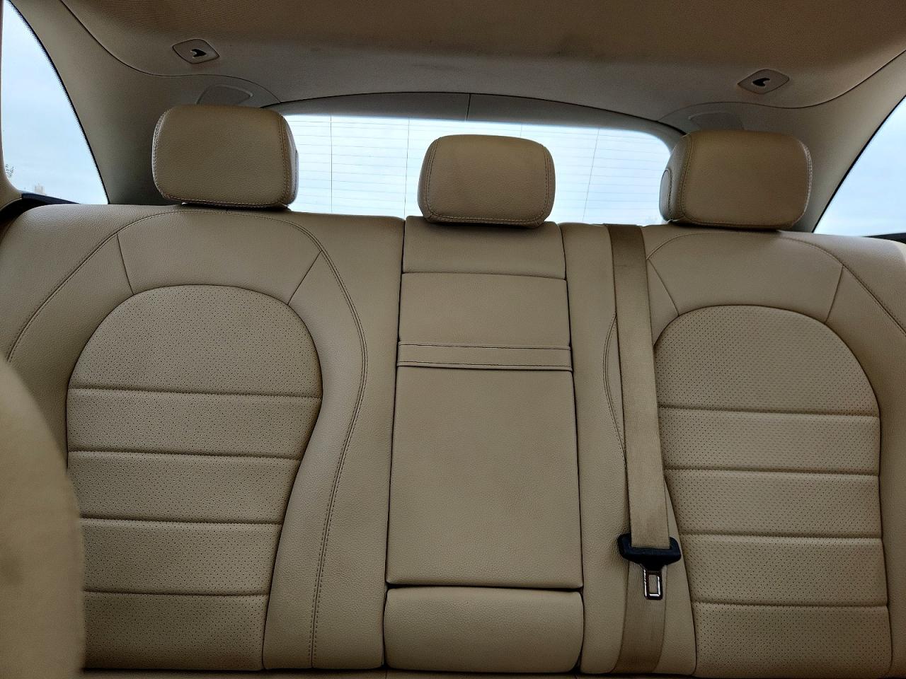 2021 MERCEDES-BENZ GLC GLC300