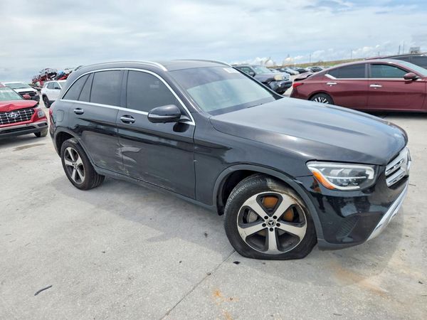 2021 MERCEDES-BENZ GLC GLC300