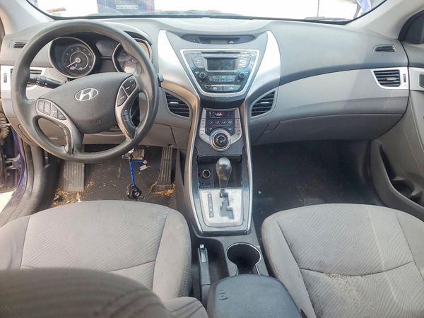 2013 HYUNDAI ELANTRA