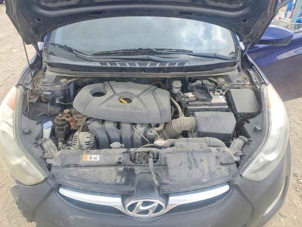2013 HYUNDAI ELANTRA