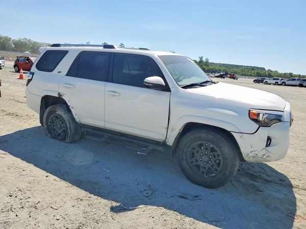 2023 TOYOTA 4RUNNER SR5 Prem