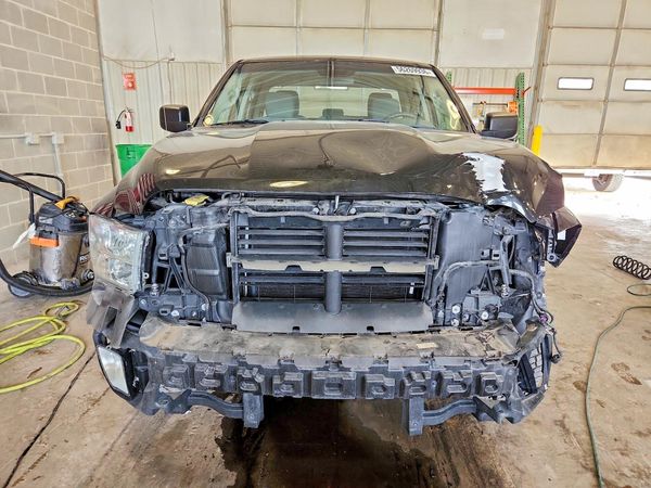 2018 RAM 1500 ST