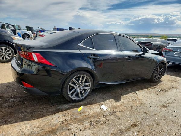 2016 LEXUS IS 200t