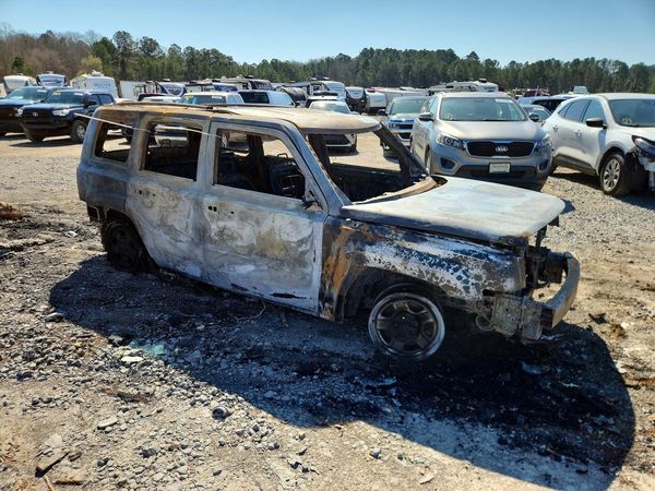 2016 JEEP PATRIOT SPORT FWD