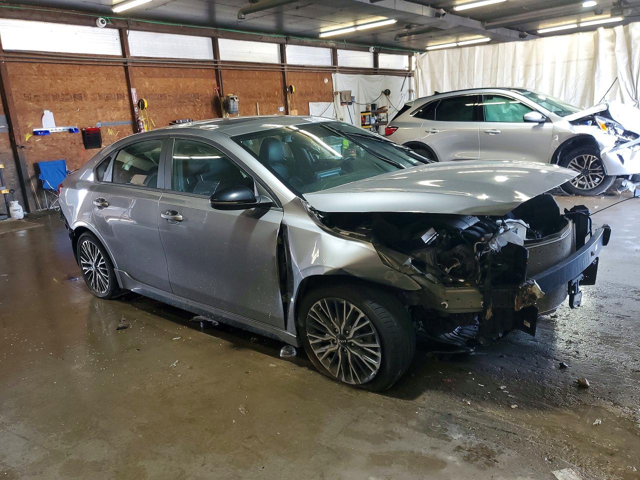 2024 KIA FORTE GT Line