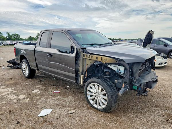 2017 FORD F150 SuperCab