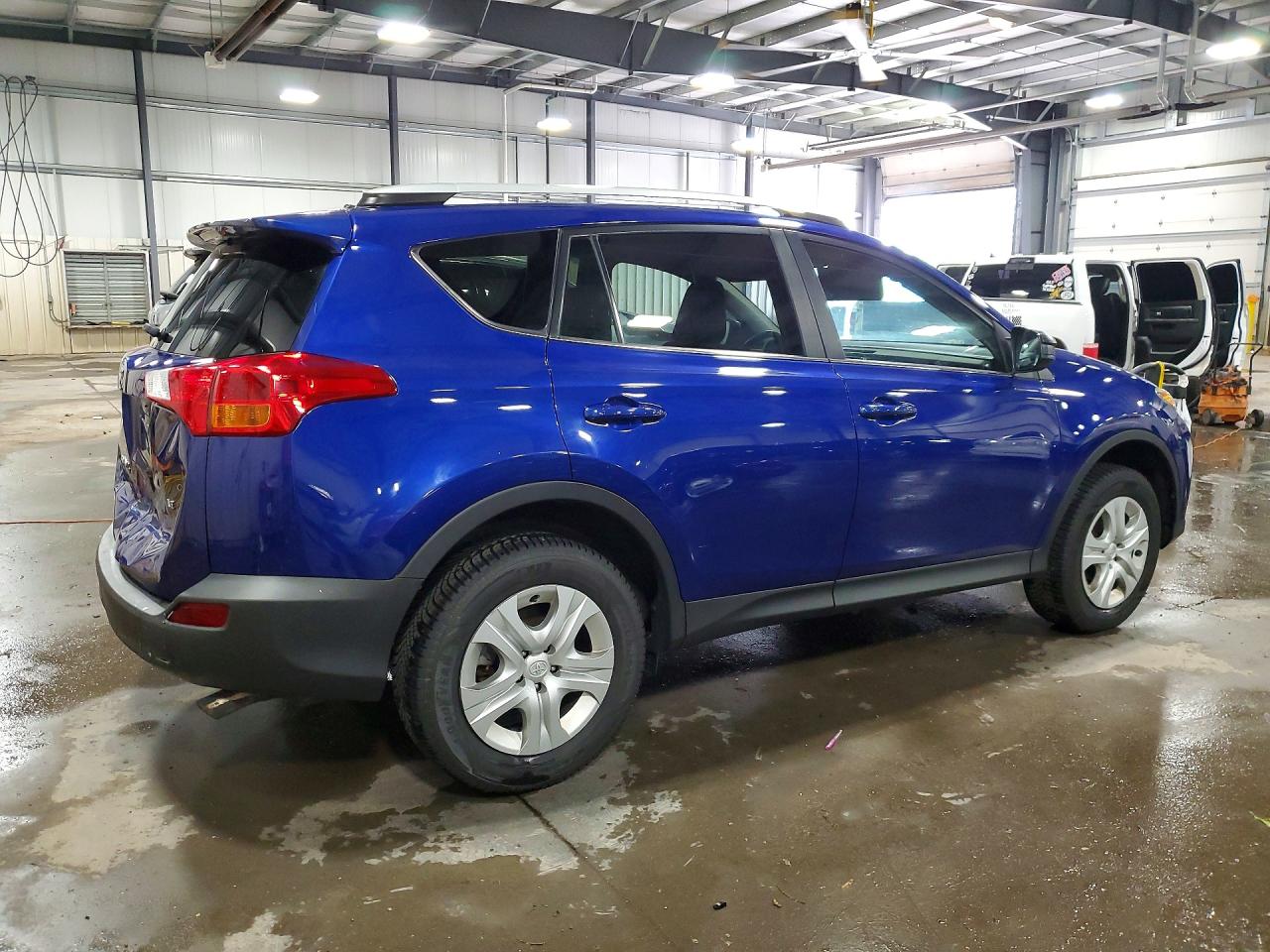 2015 TOYOTA RAV4 LE (X Grade)