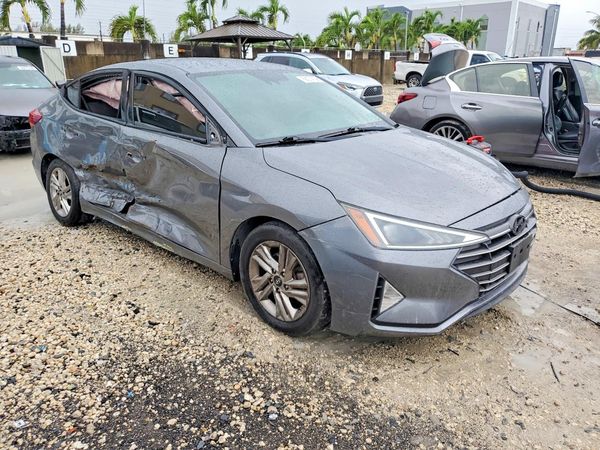 2020 HYUNDAI ELANTRA
