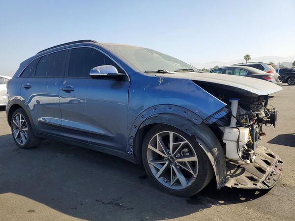 2022 KIA NIRO Touring Special Edition