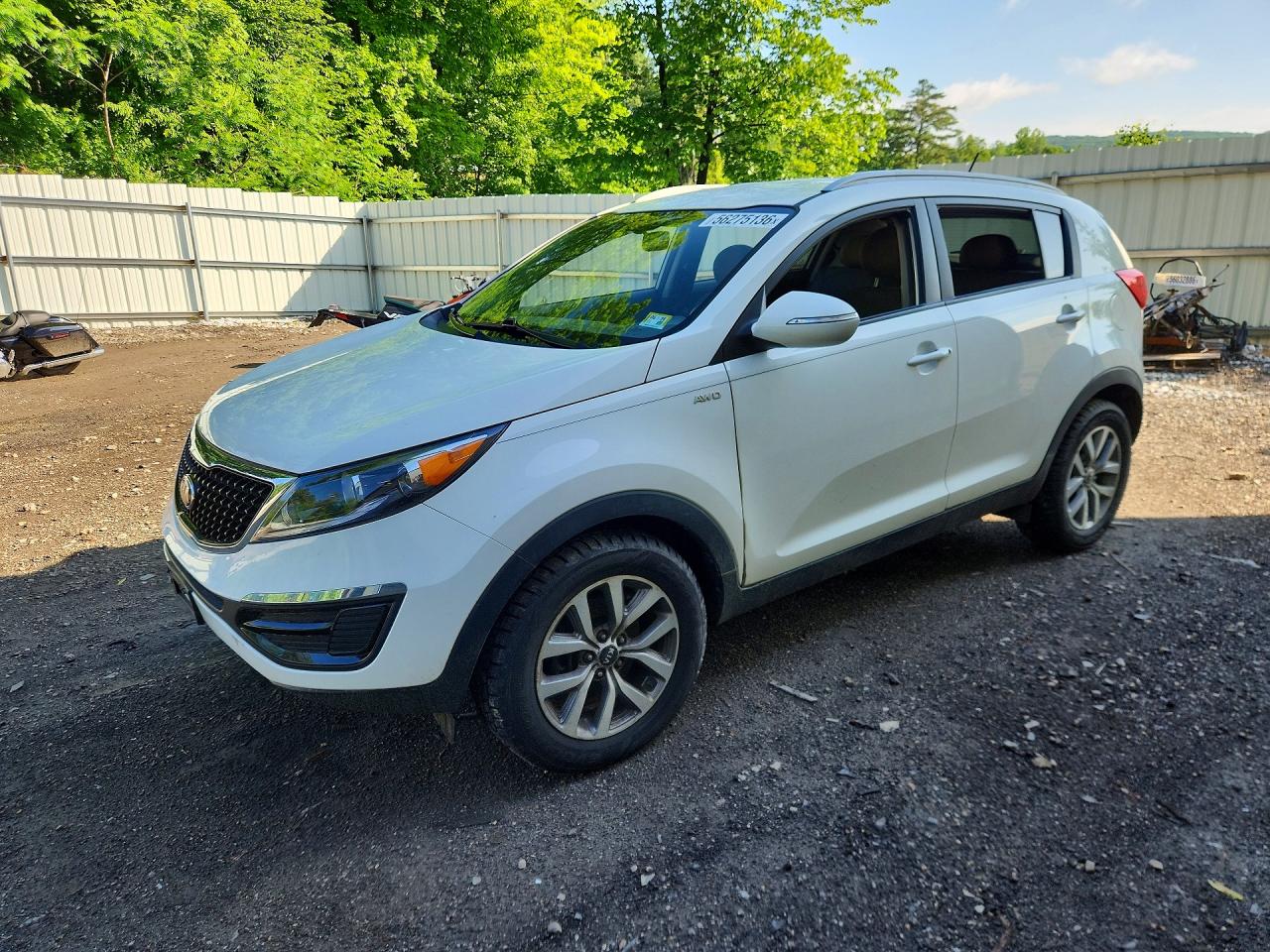 2015 KIA SPORTAGE GL - Middle-low