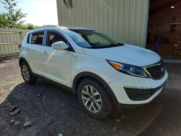 2015 KIA SPORTAGE GL - Middle-low